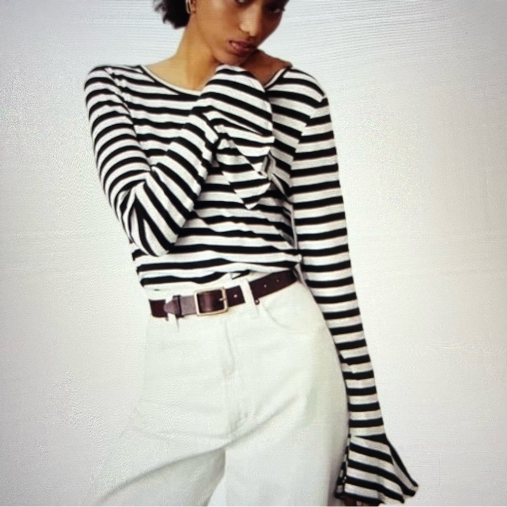 Maeve flirty striped crop top. Size medium
